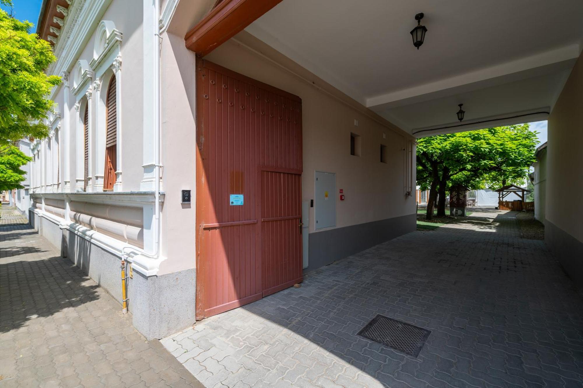 NemesnadudvarKatarina Birtok住宿加早餐旅馆 外观 照片